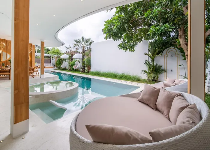 Villa Magic Mango, Spacious 5Br With Private Pool, Jacuzzi, And Projector Canggu (Bali)